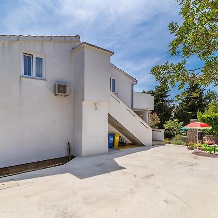 Apartman Hana Apartman Omišalj Kültér fotó