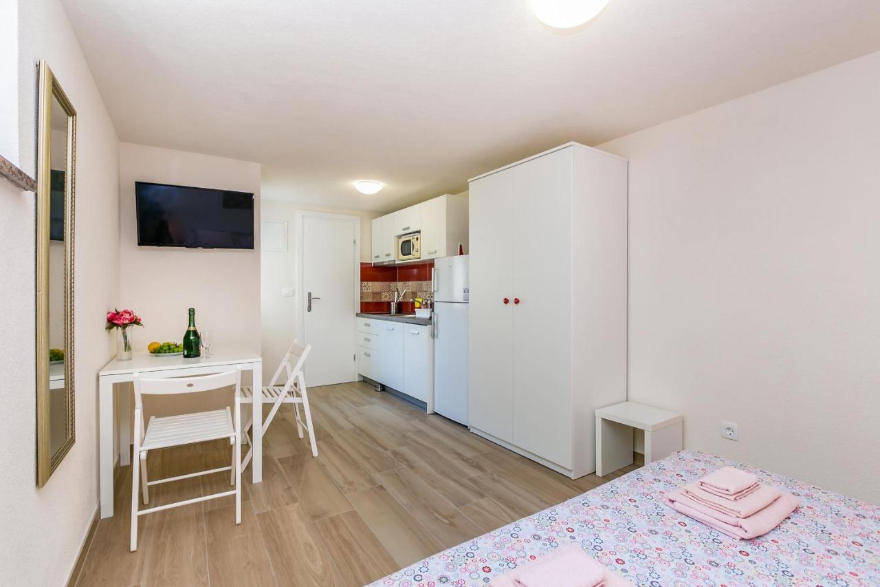 Apartman Hana Apartman Omišalj Kültér fotó